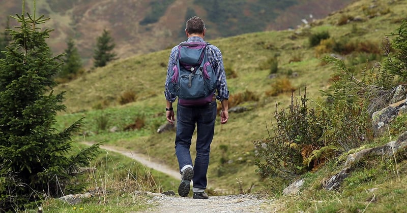 Randonnées en montagne pour débutants : des paysages exceptionnels à portée de main
